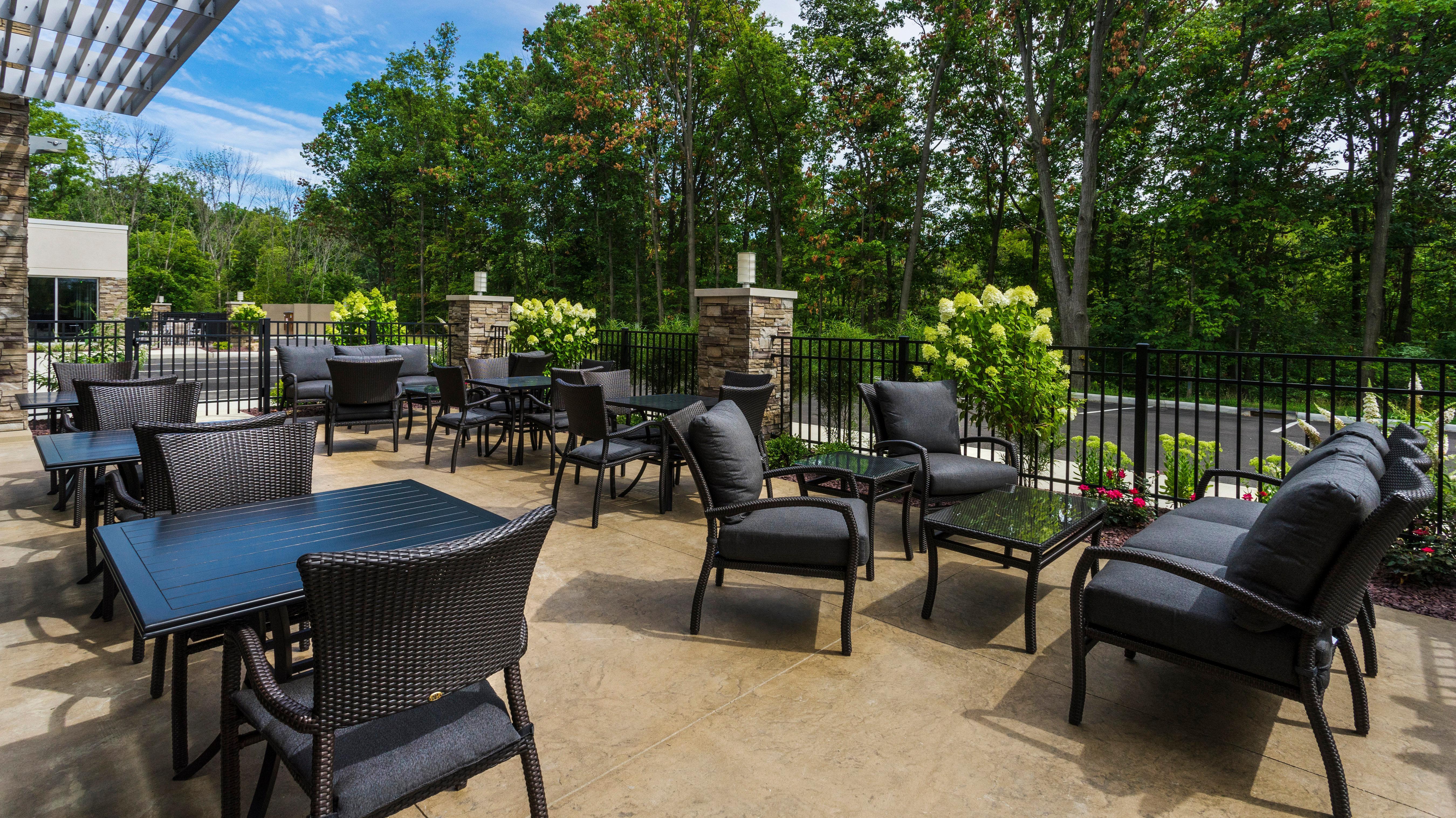 Holiday Inn Express & Suites Medina By Ihg Exterior foto